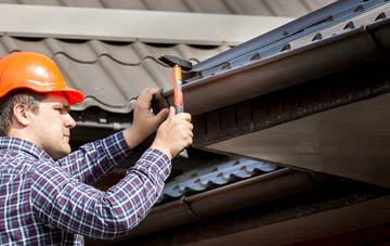 gutter repair Lower Wyche, Worcestershire